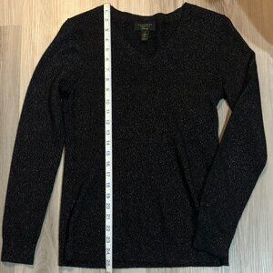 Women's Cashmere Long-Sleeve Crewneck V-Neck Sweater